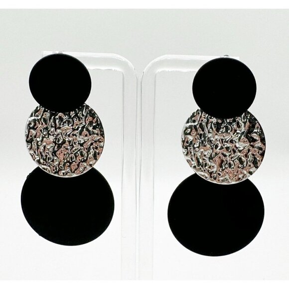 Women's Round Textured Casual Bohemian Hippie Design Earrings NWT - Picture 1 of 4